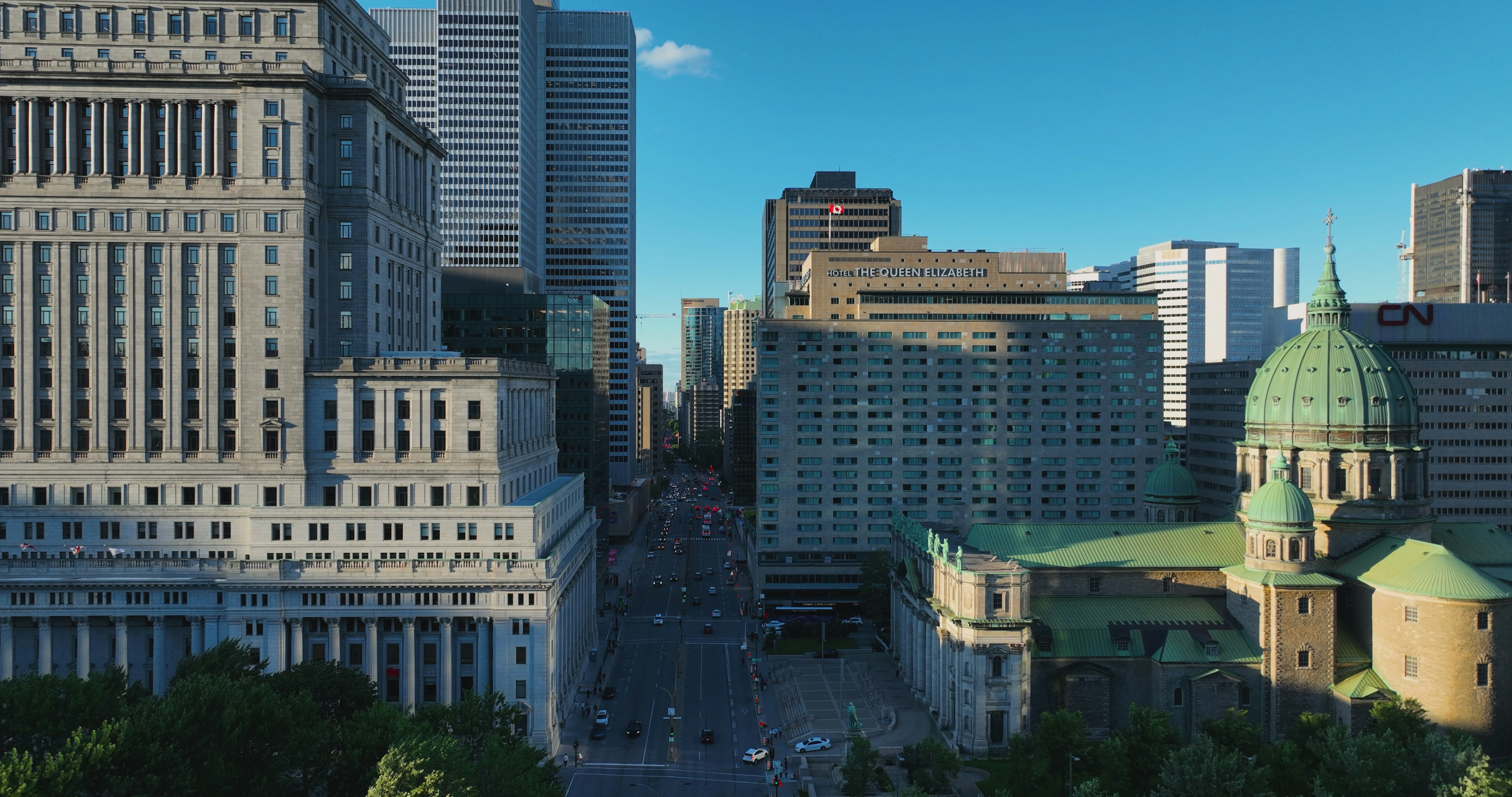 Downtown Montreal financial district where Torre Financial serves clients